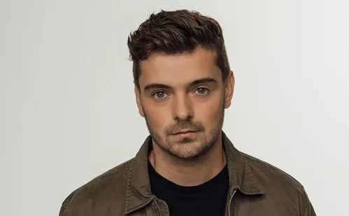 
          Imagem ilustrativa da imagem Shows nacionais agitam o primeiro fim de semana do ano
          