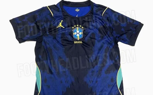 
          Imagem ilustrativa da imagem Site revela design original da camisa vermelha do Brasil para a Copa do Mundo 2026
          