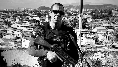 
          Imagem ilustrativa da imagem Sobe para 5 o número de policiais mortos em megaoperação no Rio
          