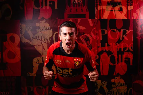 
          Imagem ilustrativa da imagem Sport anuncia contratação do meia-atacante uruguaio Carlos De Pena
          