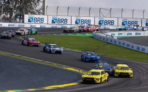 
          Imagem ilustrativa da imagem Stock Car divulga calendário com prova de endurance e volta da Corrida do Milhão
          