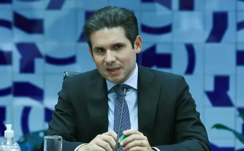 
          Imagem ilustrativa da imagem TCU arquiva representação contra Motta por funcionárias fantasmas
          