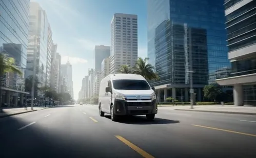
          Imagem ilustrativa da imagem Toyota Hiace chega à Kurumá com desconto exclusivo para CNPJ
          