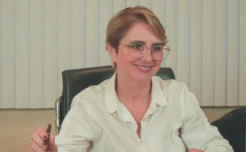 
          Imagem ilustrativa da imagem Uso da tecnologia: “Só formação técnica não é suficiente”, diz especialista
          