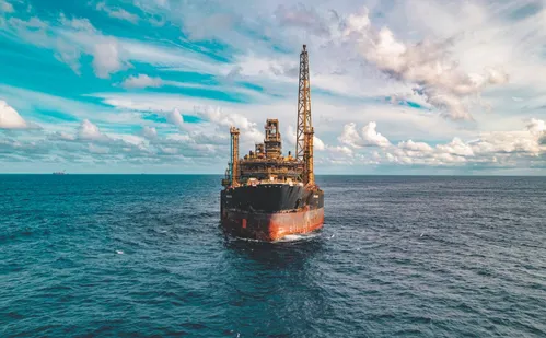 
          Imagem ilustrativa da imagem Veja a lista de 50 empresas que vão abrir 49 mil vagas de emprego no ES
          