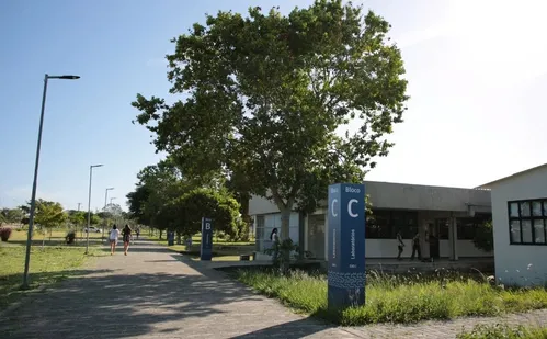 
          Imagem ilustrativa da imagem Veja como se inscrever para disputar uma vaga no novo curso de Medicina da Ufes
          