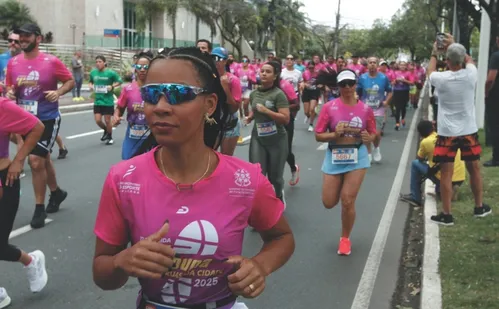 
          Imagem ilustrativa da imagem Veja imagens dos participantes da Corrida Tribuna Ruas da Cidade
          