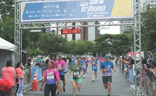 
          Imagem ilustrativa da imagem Veja imagens dos participantes da Corrida Tribuna Ruas da Cidade
          