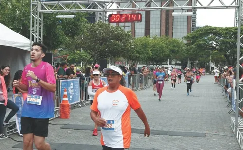 
          Imagem ilustrativa da imagem Veja imagens dos participantes da Corrida Tribuna Ruas da Cidade
          