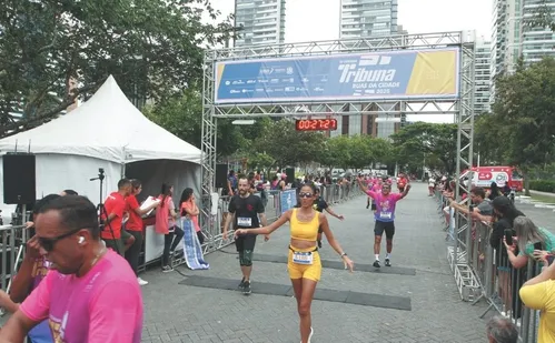 
          Imagem ilustrativa da imagem Veja imagens dos participantes da Corrida Tribuna Ruas da Cidade
          