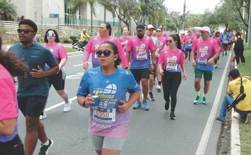 
          Imagem ilustrativa da imagem Veja imagens dos participantes da Corrida Tribuna Ruas da Cidade
          