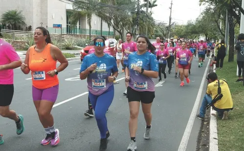 
          Imagem ilustrativa da imagem Veja imagens dos participantes da Corrida Tribuna Ruas da Cidade
          