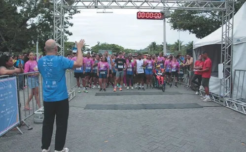 
          Imagem ilustrativa da imagem Veja imagens dos participantes da Corrida Tribuna Ruas da Cidade
          