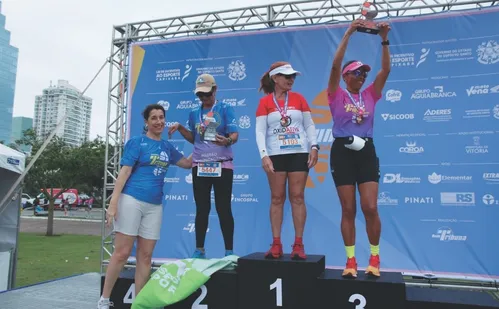 
          Imagem ilustrativa da imagem Veja imagens dos participantes da Corrida Tribuna Ruas da Cidade
          