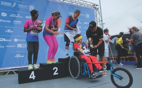 
          Imagem ilustrativa da imagem Veja imagens dos participantes da Corrida Tribuna Ruas da Cidade
          