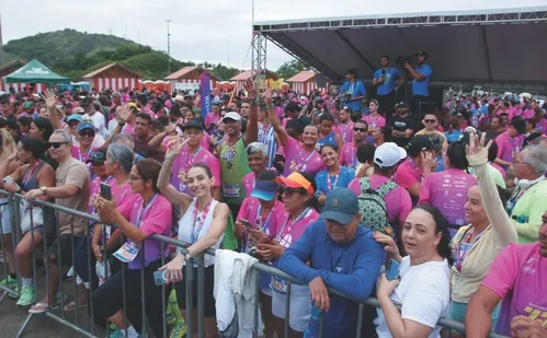 
          Imagem ilustrativa da imagem Veja imagens dos participantes da Corrida Tribuna Ruas da Cidade
          