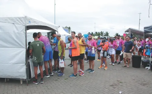 
          Imagem ilustrativa da imagem Veja imagens dos participantes da Corrida Tribuna Ruas da Cidade
          