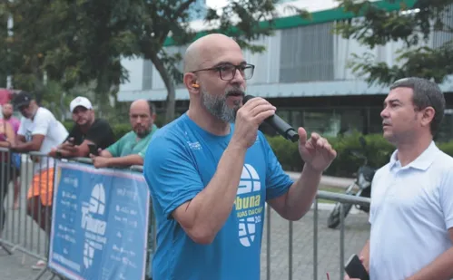 
          Imagem ilustrativa da imagem Veja imagens dos participantes da Corrida Tribuna Ruas da Cidade
          