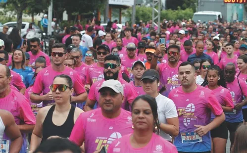
          Imagem ilustrativa da imagem Veja imagens dos participantes da Corrida Tribuna Ruas da Cidade
          