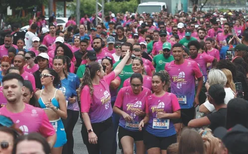 
          Imagem ilustrativa da imagem Veja imagens dos participantes da Corrida Tribuna Ruas da Cidade
          