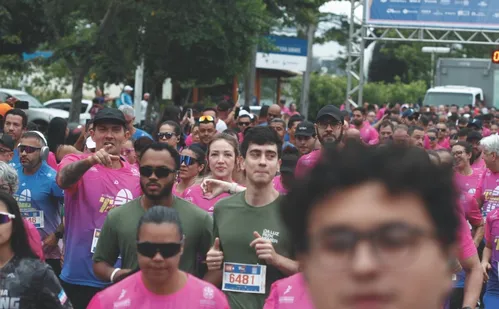 
          Imagem ilustrativa da imagem Veja imagens dos participantes da Corrida Tribuna Ruas da Cidade
          