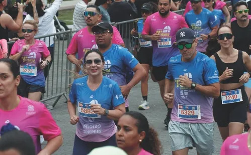 
          Imagem ilustrativa da imagem Veja imagens dos participantes da Corrida Tribuna Ruas da Cidade
          