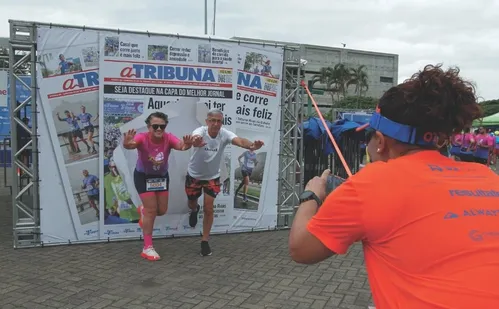 
          Imagem ilustrativa da imagem Veja imagens dos participantes da Corrida Tribuna Ruas da Cidade
          