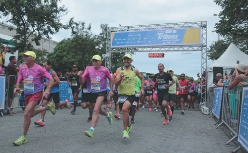 
          Imagem ilustrativa da imagem Veja imagens dos participantes da Corrida Tribuna Ruas da Cidade
          