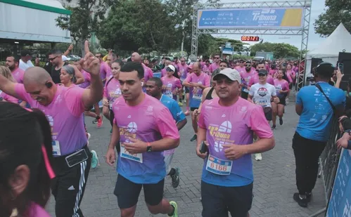 
          Imagem ilustrativa da imagem Veja imagens dos participantes da Corrida Tribuna Ruas da Cidade
          