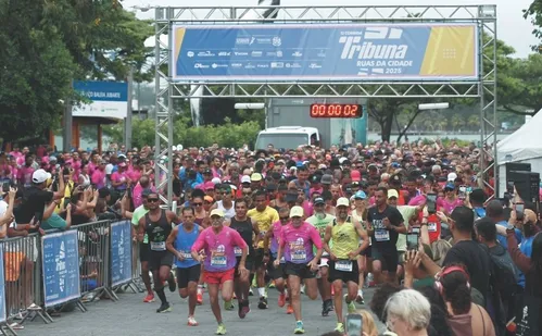 
          Imagem ilustrativa da imagem Veja imagens dos participantes da Corrida Tribuna Ruas da Cidade
          