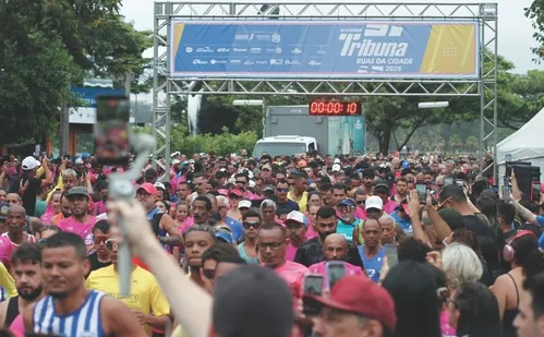 
          Imagem ilustrativa da imagem Veja imagens dos participantes da Corrida Tribuna Ruas da Cidade
          