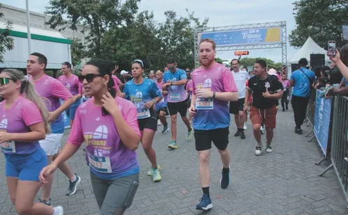 
          Imagem ilustrativa da imagem Veja imagens dos participantes da Corrida Tribuna Ruas da Cidade
          
