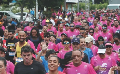
          Imagem ilustrativa da imagem Veja imagens dos participantes da Corrida Tribuna Ruas da Cidade
          