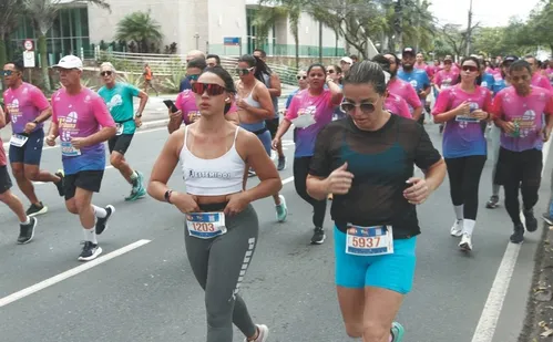 
          Imagem ilustrativa da imagem Veja imagens dos participantes da Corrida Tribuna Ruas da Cidade
          