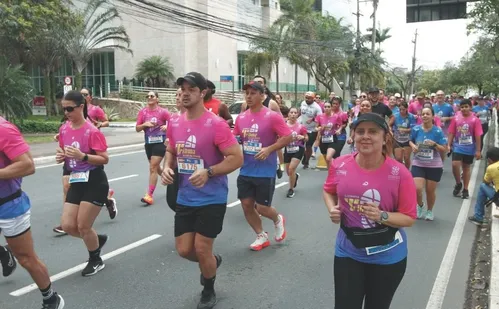 
          Imagem ilustrativa da imagem Veja imagens dos participantes da Corrida Tribuna Ruas da Cidade
          