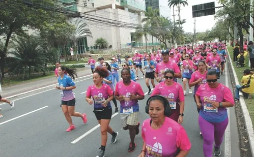 
          Imagem ilustrativa da imagem Veja imagens dos participantes da Corrida Tribuna Ruas da Cidade
          