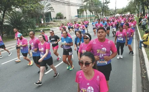 
          Imagem ilustrativa da imagem Veja imagens dos participantes da Corrida Tribuna Ruas da Cidade
          