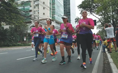 
          Imagem ilustrativa da imagem Veja imagens dos participantes da Corrida Tribuna Ruas da Cidade
          