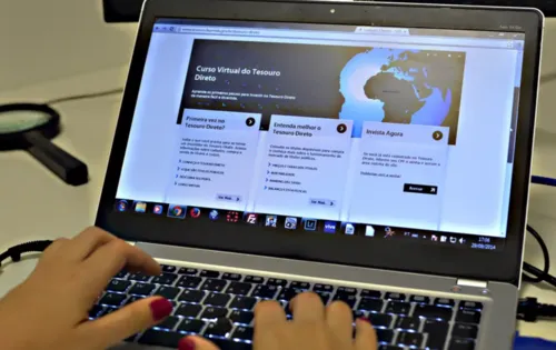 
          Imagem ilustrativa da imagem Vendas do Tesouro Direto somam R$ 6,2 bilhões em novembro
          