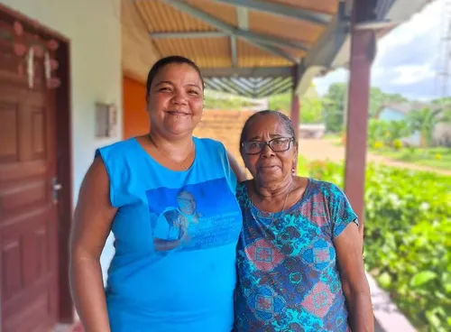 
          Imagem ilustrativa da imagem Vida de parteira que ajudou 300 nascimentos no ES vira filme
          