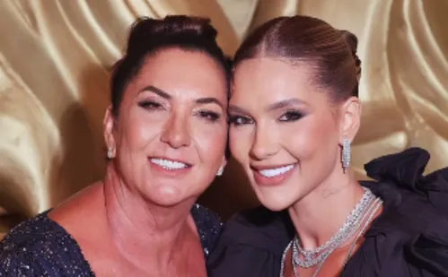 
          Imagem ilustrativa da imagem Virginia fala sobre acidente de carro envolvendo sua mãe e revela como ela está
          