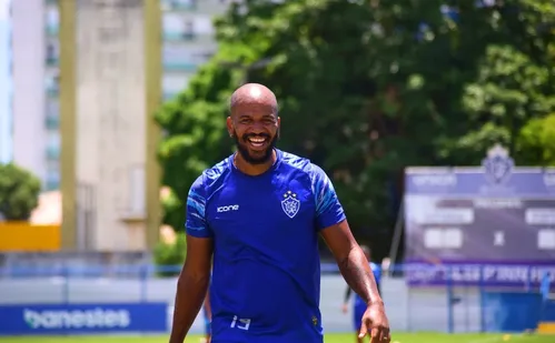 
          Imagem ilustrativa da imagem Vitória defende série do Capixabão em casa
          