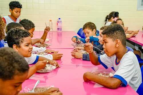 
          Imagem ilustrativa da imagem Vitória é referência em educação integral
          