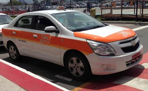 
          Imagem ilustrativa da imagem Vitória lança aplicativo para acionar taxistas
          