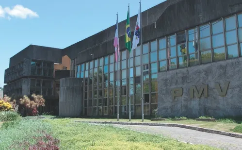 
          Imagem ilustrativa da imagem Vitória recebe até domingo inscrições para estágio com bolsa de R$ 2.500
          