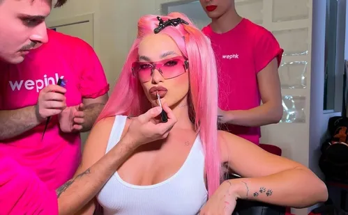 
          Imagem ilustrativa da imagem WePink, de Virginia Fonseca, pagará R$ 5 milhões por práticas comerciais abusivas
          