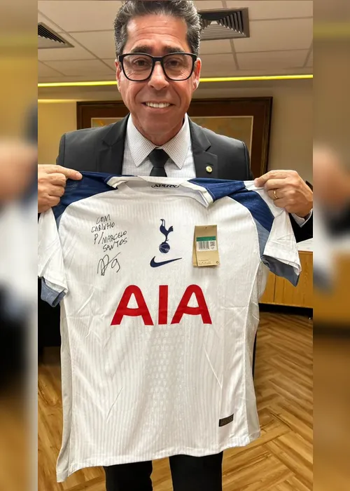 
          Imagem ilustrativa da imagem Chapa do Podemos ganha forma para 2026
          