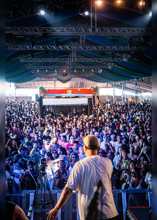 
          Imagem ilustrativa da imagem Delírio Tropical: veja fotos do festival de música e cultura em Vila Velha
          