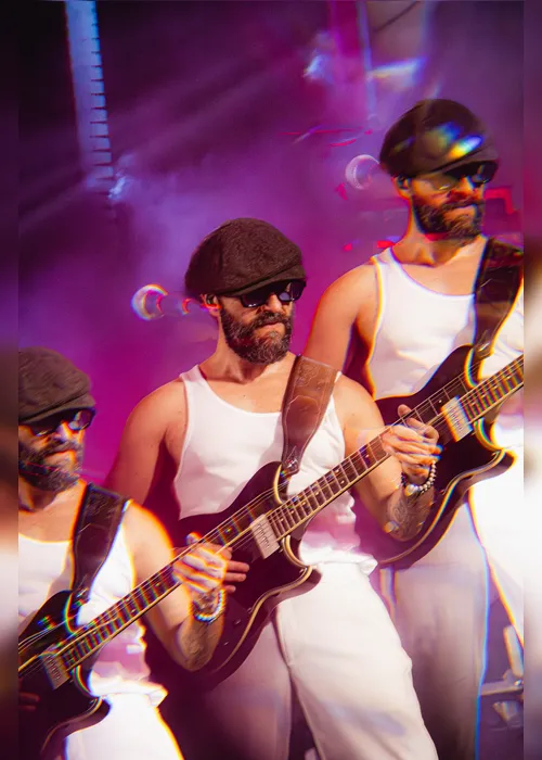 
          Imagem ilustrativa da imagem Delírio Tropical: veja fotos do festival de música e cultura em Vila Velha
          