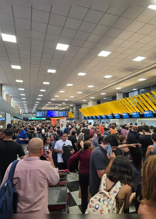 
          Imagem ilustrativa da imagem Efeito cascata: vendaval histórico em SP afeta voos em ao menos cinco aeroportos pelo Brasil
          
